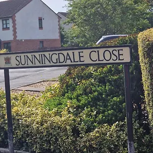 https://lovely-2-bed-appt-parking-5-mins-from-m6-or-town.hotels-newcastle-upon-tyne.com